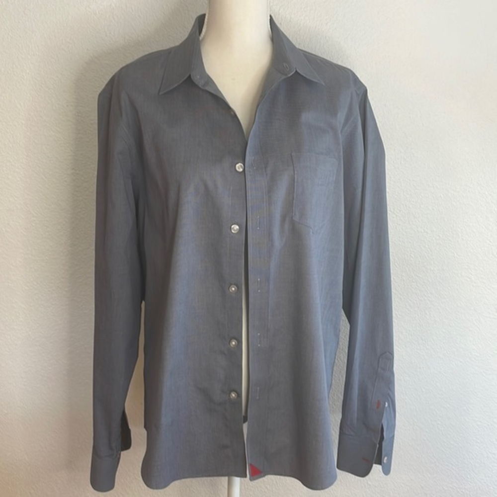 UNTUCKit Gray Long Sleeve Button Down‎